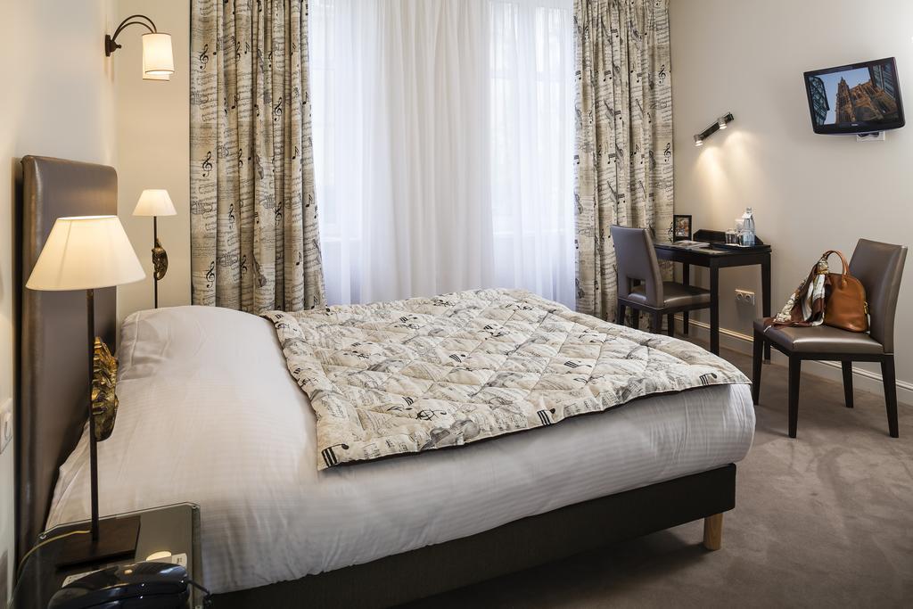 The Originals Boutique, Hotel Des Princes, Strasbourg Centre Bagian luar foto