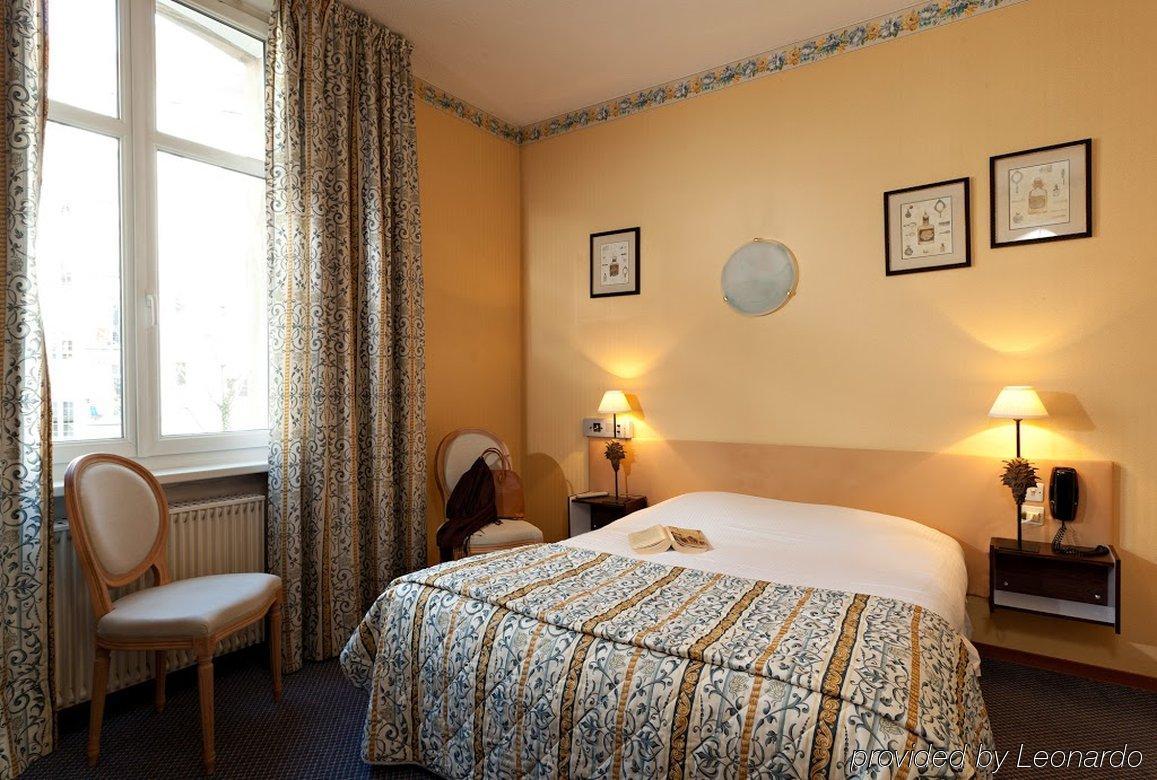 The Originals Boutique, Hotel Des Princes, Strasbourg Centre Ruang foto