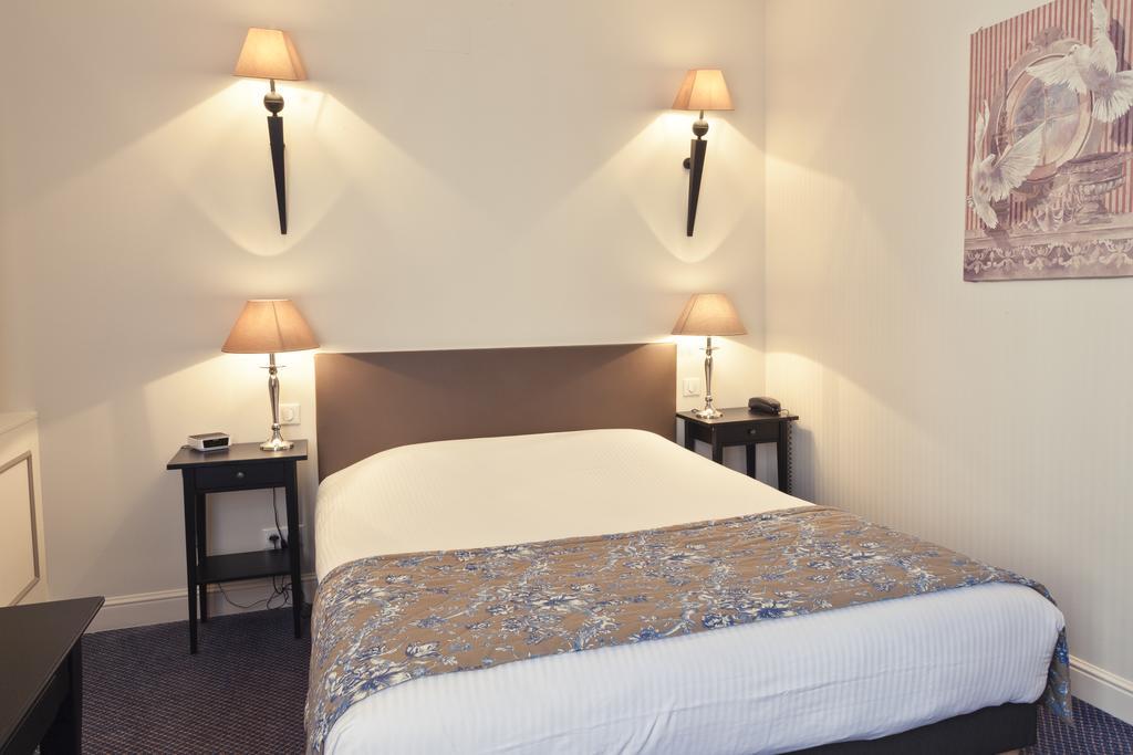 The Originals Boutique, Hotel Des Princes, Strasbourg Centre Bagian luar foto